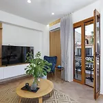Apartment Queen Stella Luxury Homes - Adults Only! *