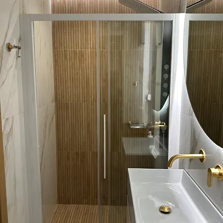 Apartman Queen Stella Luxury Homes - Adults Only!