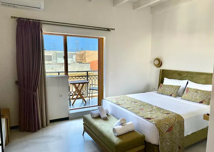 Apartment Queen Stella Luxury Homes - Adults Only!