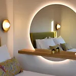 Queen Stella Luxury Homes - Adults Only! Lägenhet